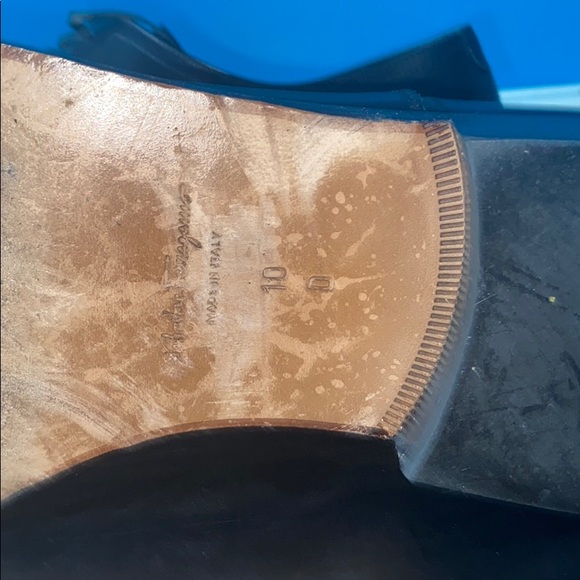 Cap Toe Oxford Shoe Salvatore Ferragamo - Picture 2 of 4